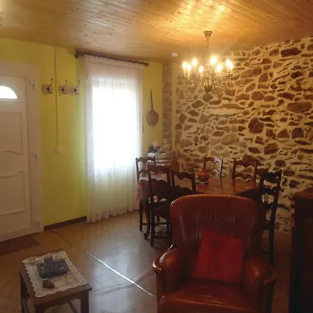 Дом отдыха Two-bedroom Holiday In *